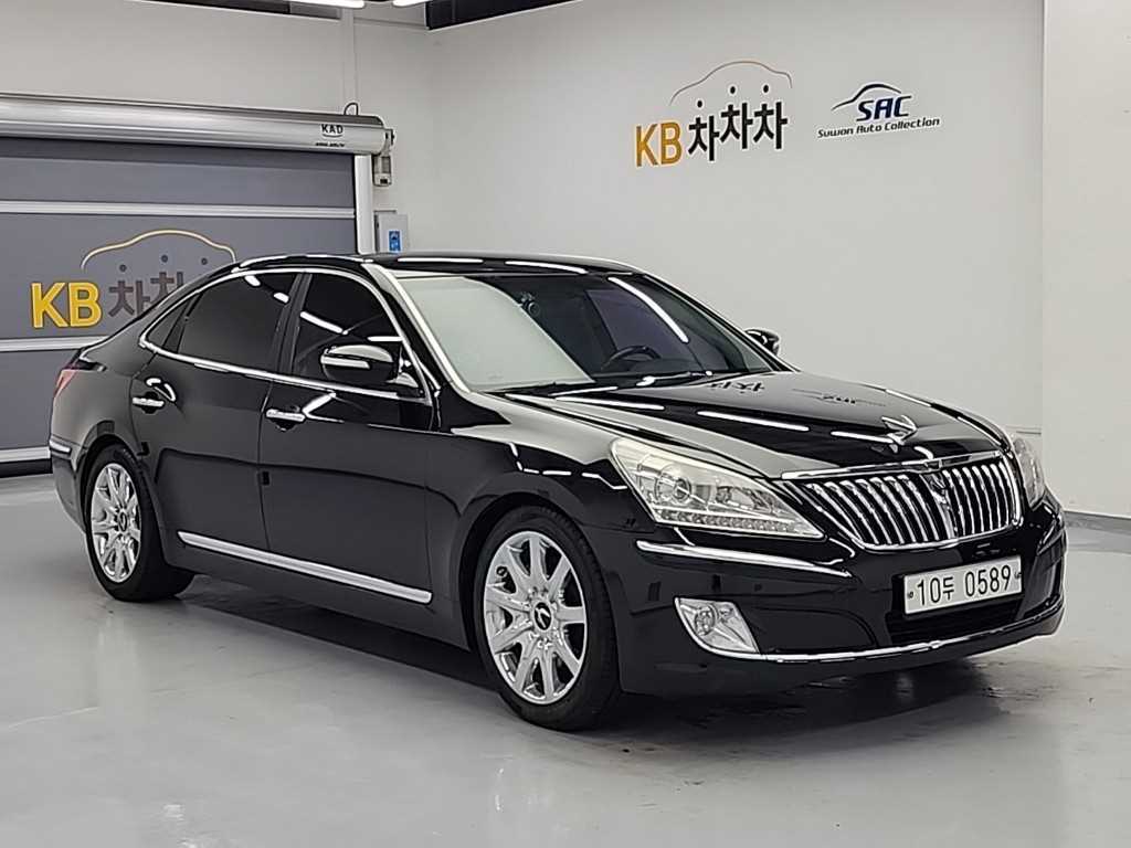 HYUNDAI Equus - Vista 4