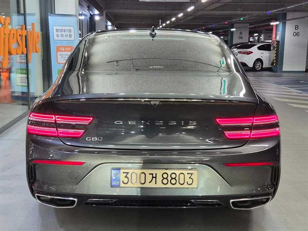 Genesis G80 - Vista 4