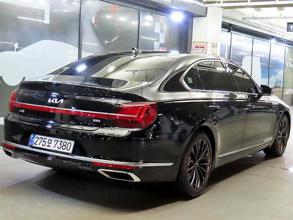 KIA K9 - Vista 4