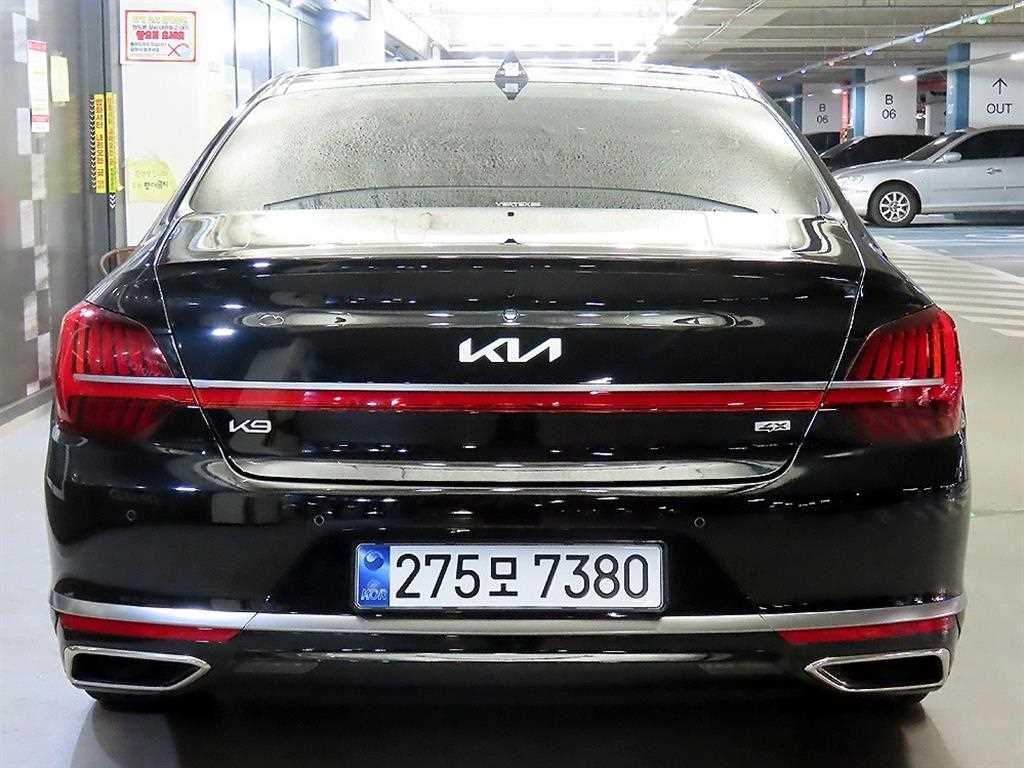 KIA K9 - Vista 5