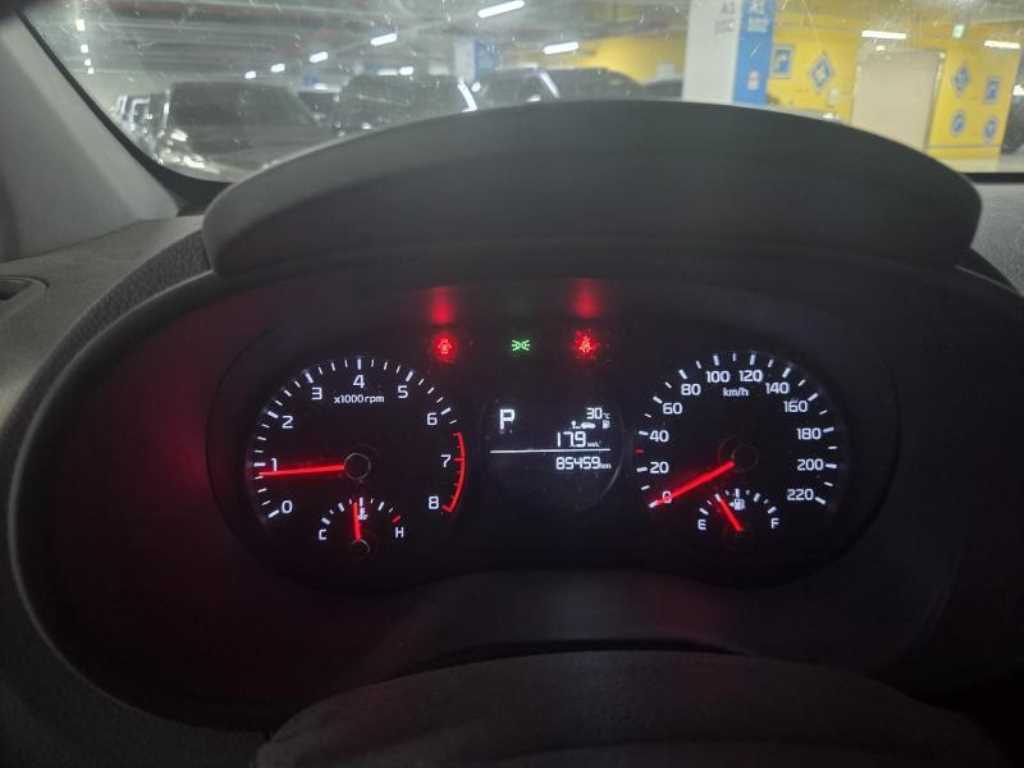 KIA Morning - Vista 5