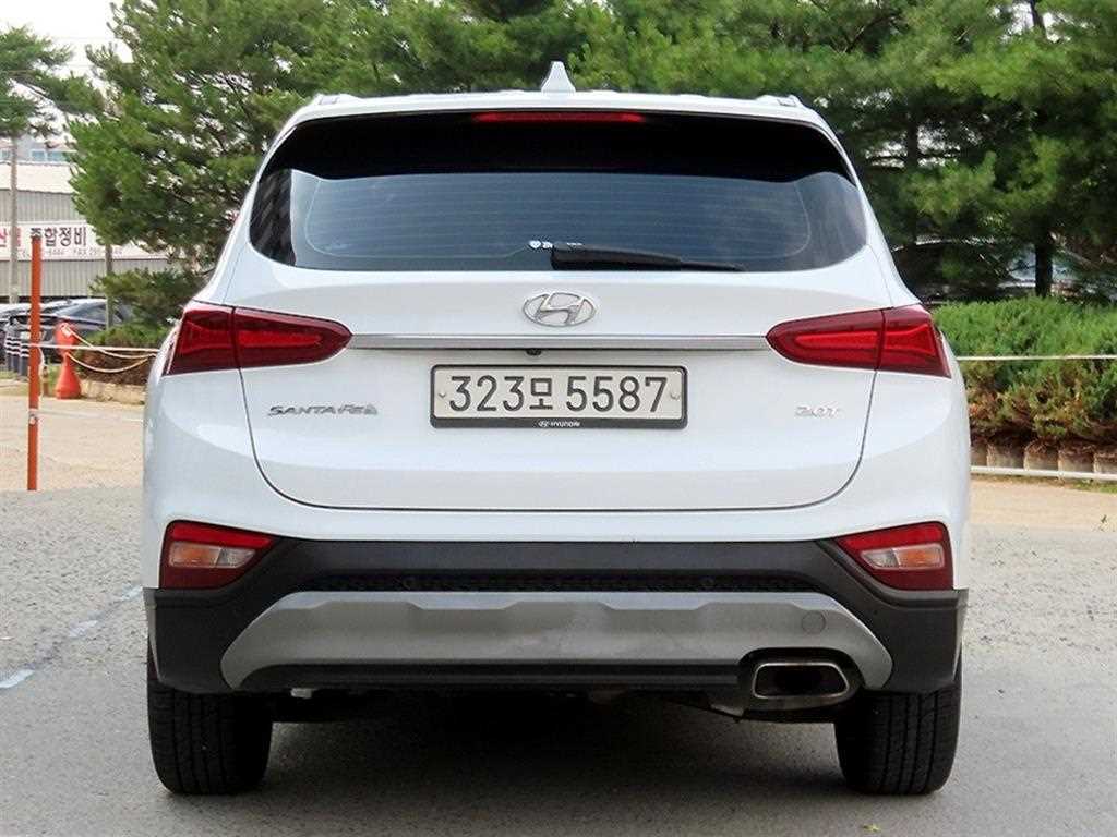 HYUNDAI Santa Fe - Vista 4