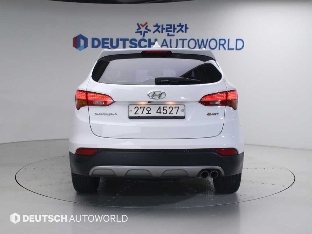 HYUNDAI Santa Fe - Vista 4