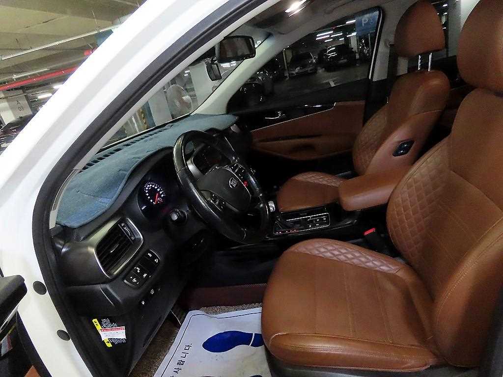 더 뉴 쏘렌토 디젤 2.0 2WD 마스터 2020년식