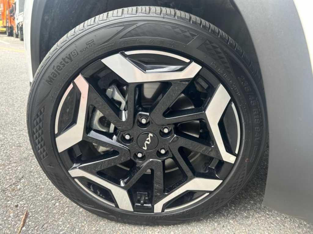 KIA Seltos - Vista 5