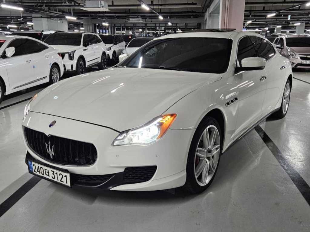 콰트로포르테 S Q4 3.0 V6 2014년식