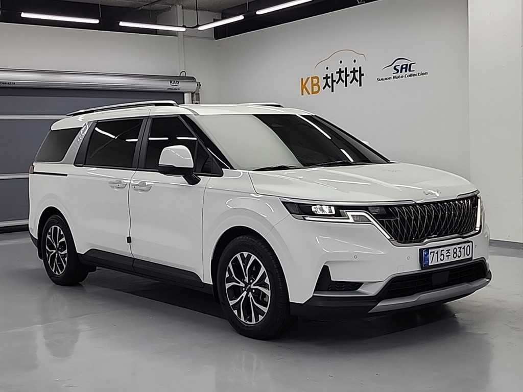 KIA Carnival - Vista 4