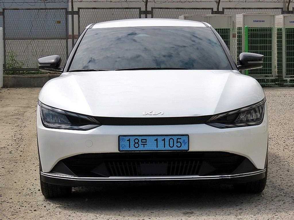 EV6 롱레인지 AWD 에어 2022년식
