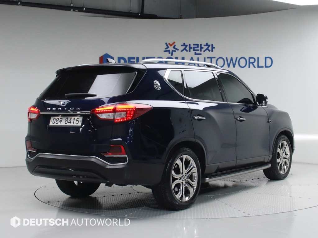 KGM 렉스턴 디젤 2.2 4WD 유라시아 에디션 사진 2/20