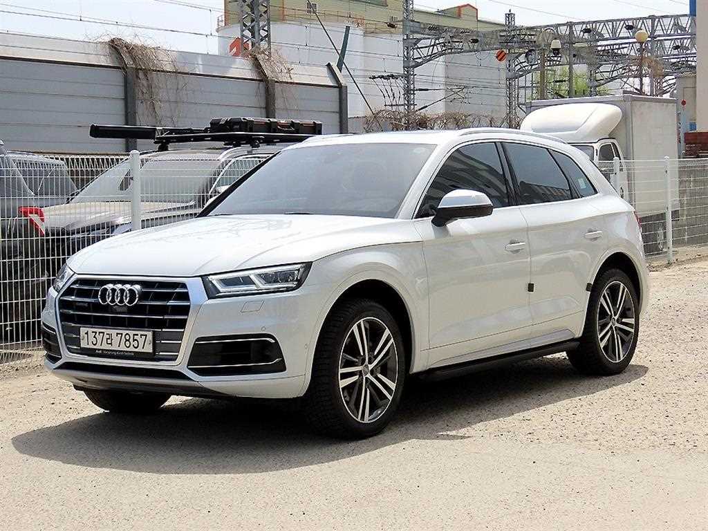 아우디 Q5 50 TDI 콰트로 프리미엄 사진 2/20