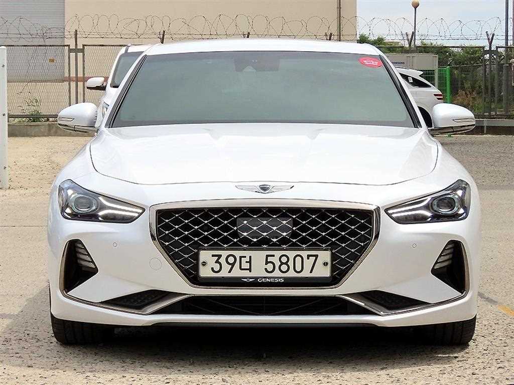 G70 2.0T AWD 스포츠 패키지 2018년식
