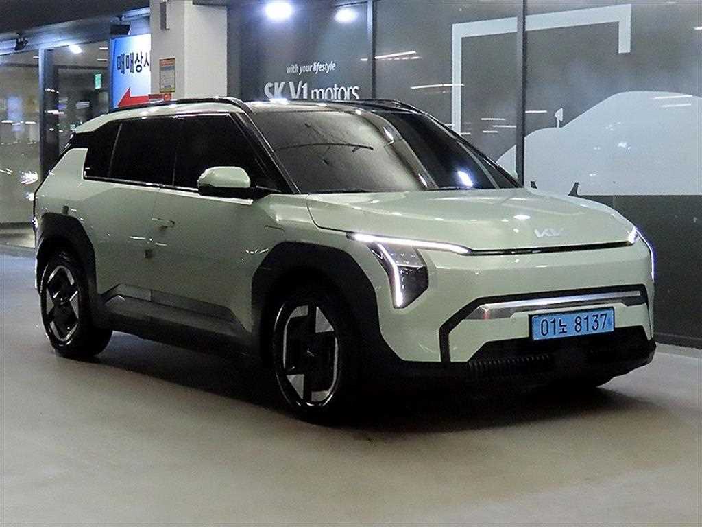 EV3 스탠다드 어스 2025년식