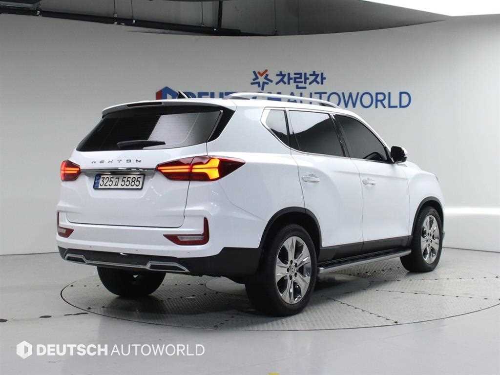 KGM 렉스턴 디젤 2.2 4WD 프레스티지 사진 2/20