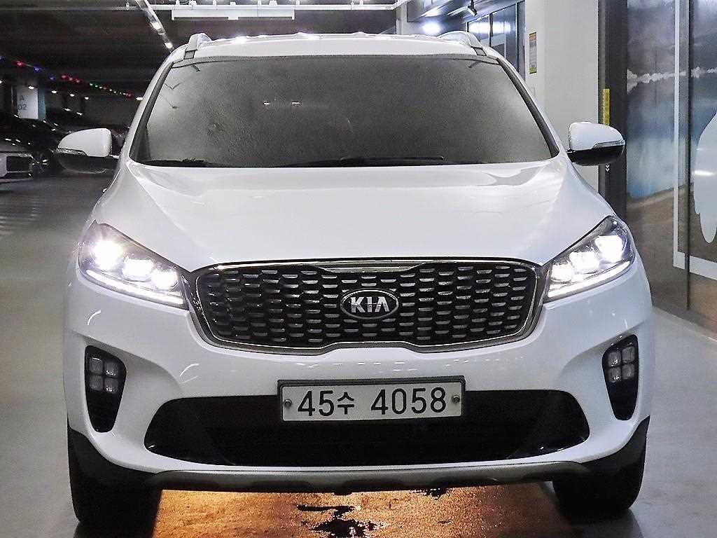 기아 쏘렌토 디젤 2.2 2WD 넘버원 에디션 사진 2/20