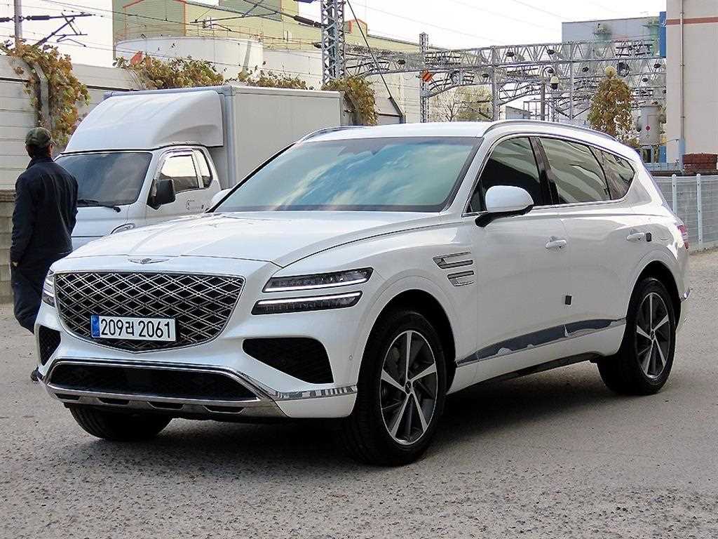제네시스 GV80 가솔린 2.5T AWD 사진 2/20
