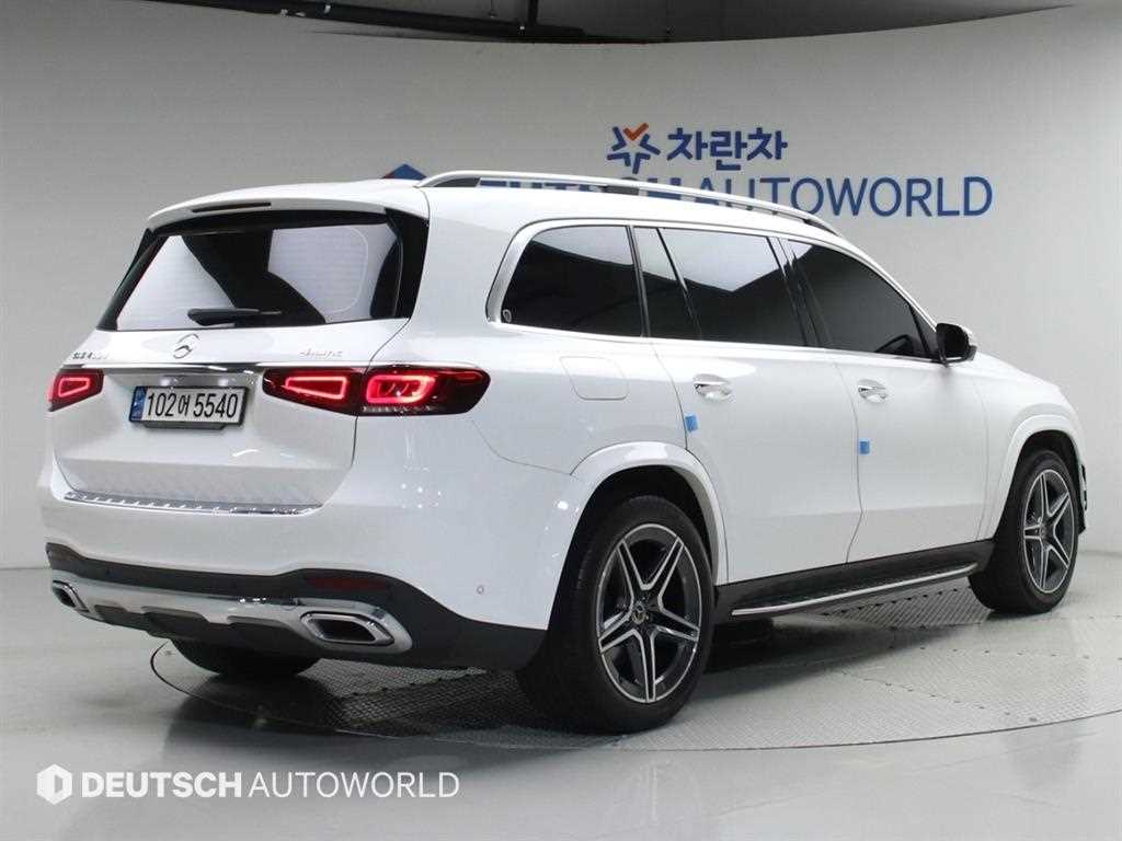 벤츠 GLS 클래스 GLS 400d 4MATIC 사진 2/20