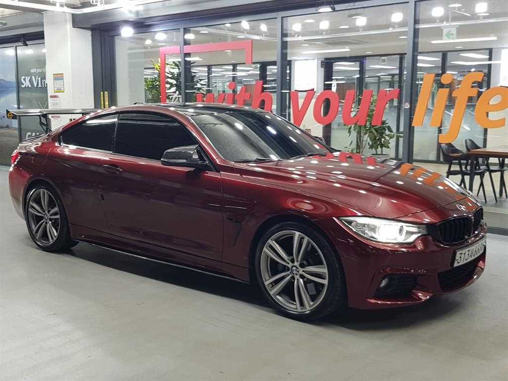 BMW 4시리즈 428i 쿠페 M 스포츠 사진
