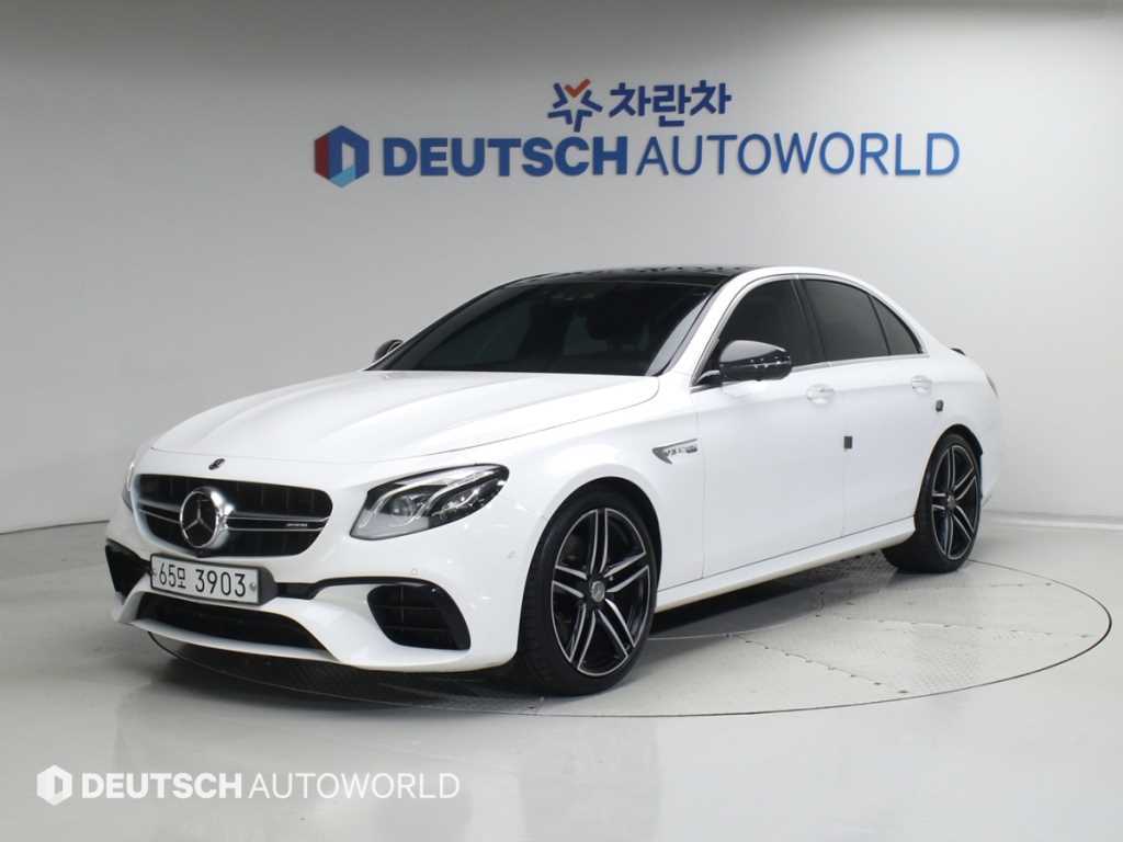 E-클래스 W213 E63 AMG 4MATIC+ 2018년식