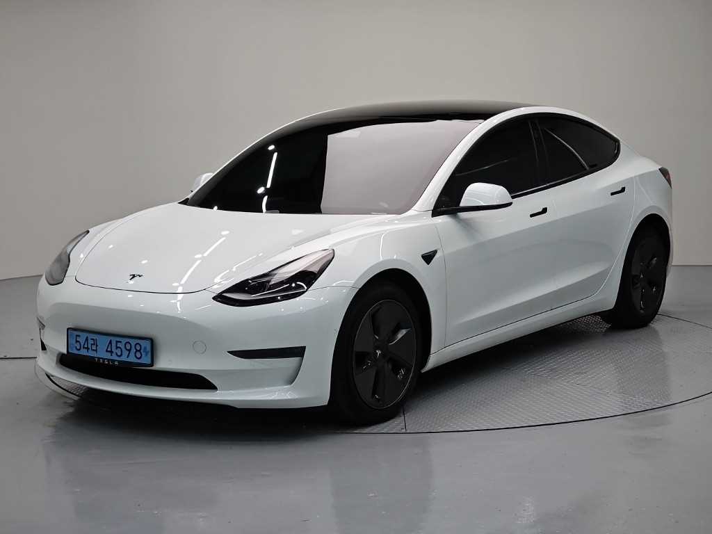 Tesla Model 3 Long Range