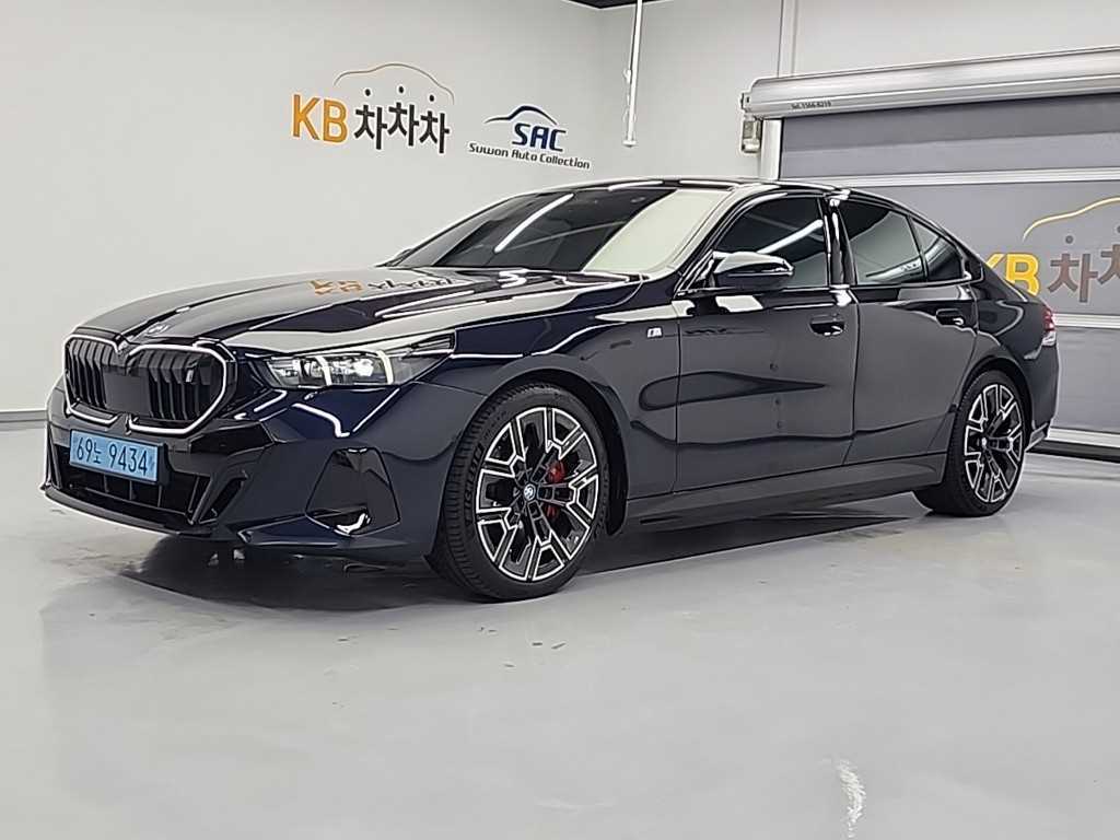BMW i5 eDrive 40 M 스포츠 프로 사진