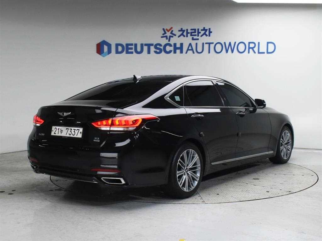 제네시스 G80 3.3 GDI AWD 럭셔리 사진 2/20