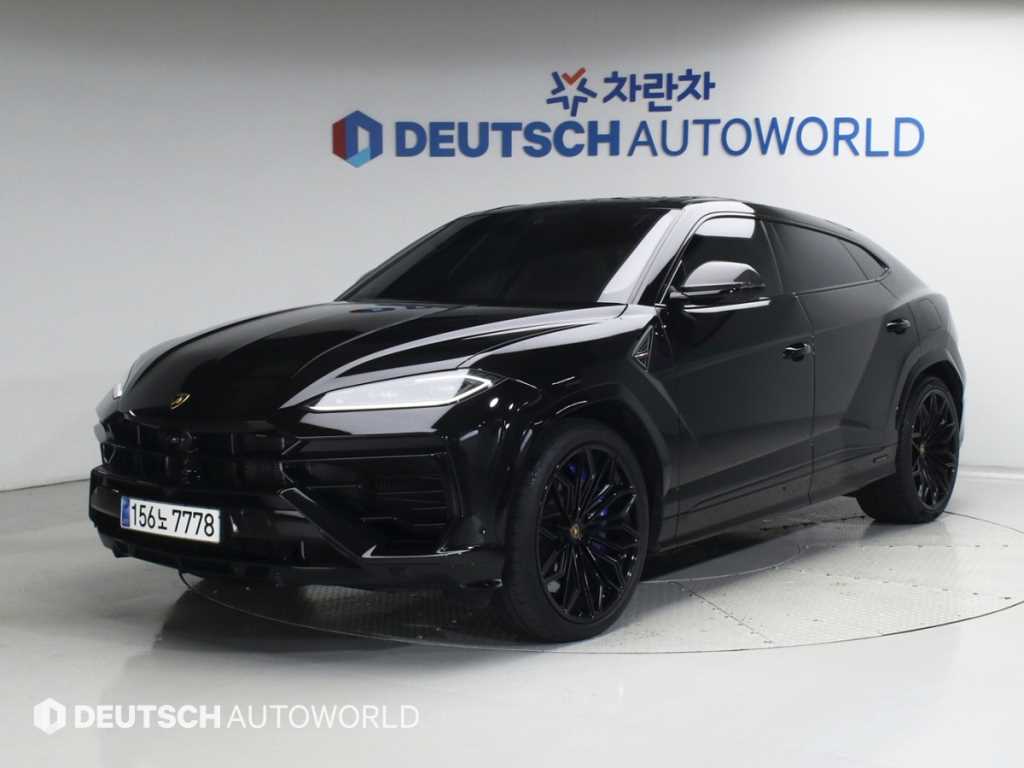 우루스 4.0 V8 SE PHEV 2025년식