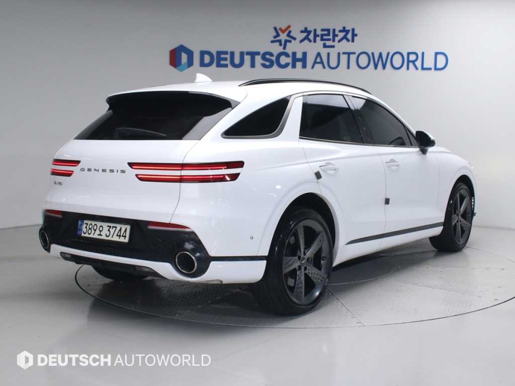 제네시스 GV70 2.5T 가솔린 2WD 스포츠 사진 2/20