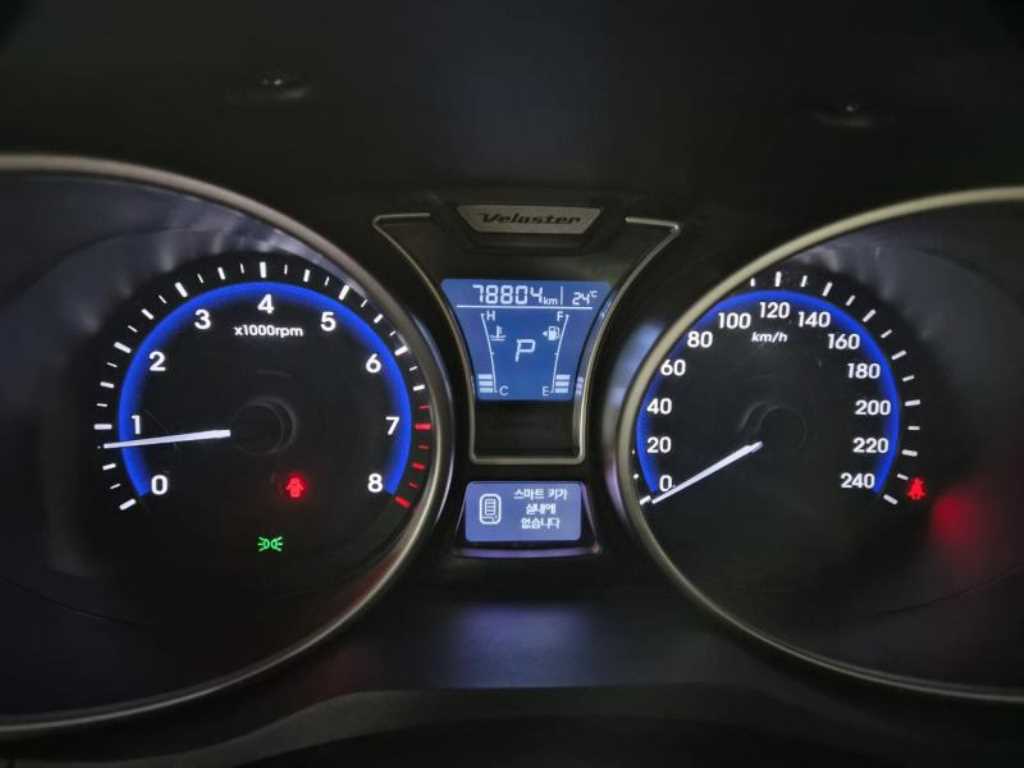 Hyundai Veloster 1.6 GDI PYL DCT 8