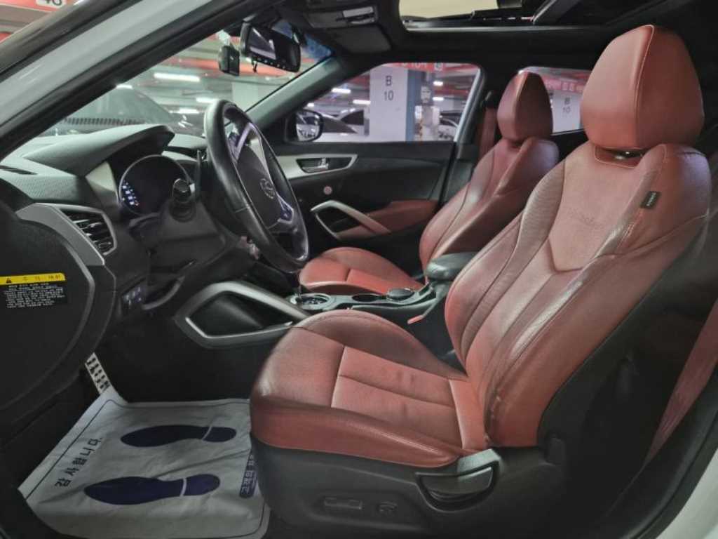 Hyundai Veloster 1.6 GDI PYL DCT 6