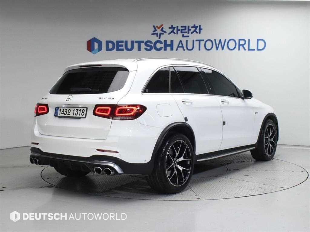 벤츠 GLC 클래스 AMG GLC 43 4MATIC 사진 2/20