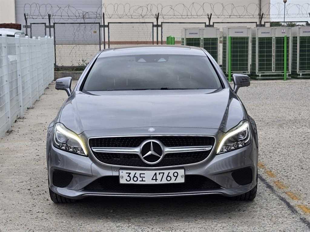벤츠 CLS 클래스 CLS 250 블루텍 4MATIC 슈팅 브레이크 사진