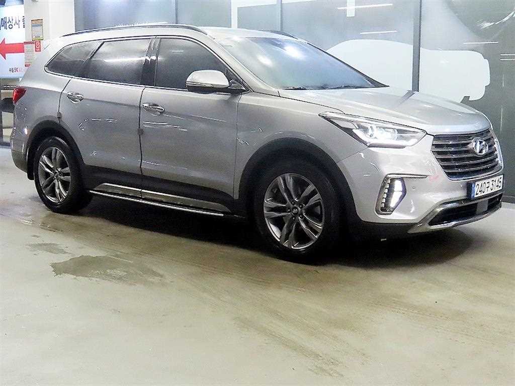 더뉴맥스크루즈 E-VGT R2.2 4WD 파이니스트에디션 2017년식