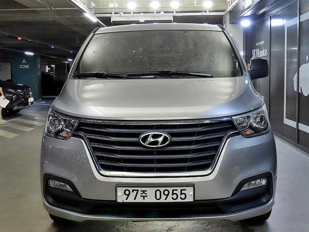 현대 스타렉스 2WD 밴 5인승 모던 사진 2/20