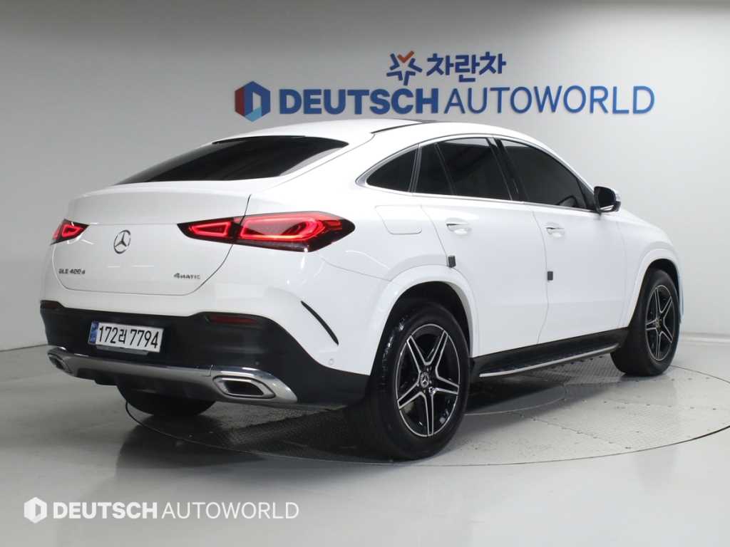 벤츠 GLE 클래스 GLE 400d 4MATIC 쿠페 사진 2/20