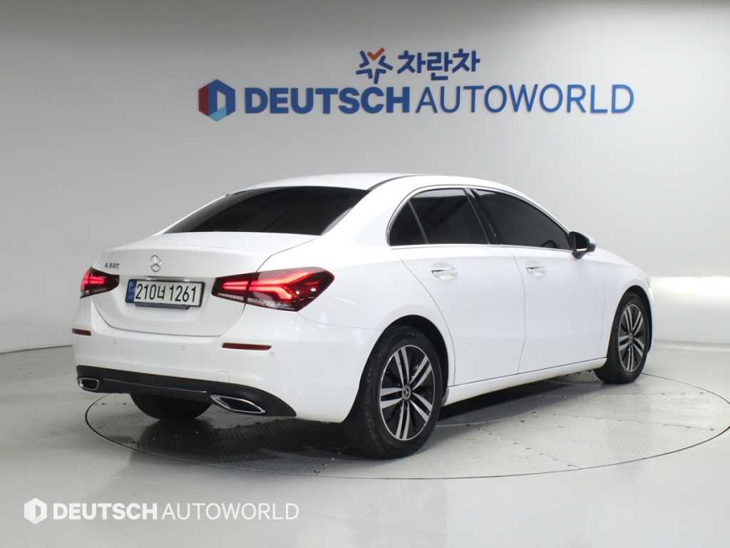 Mercedes-Benz A-Class A220 Sedan 3