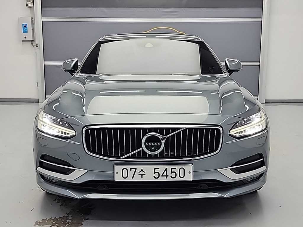 볼보 S90 D4 인스크립션 사진 2/20