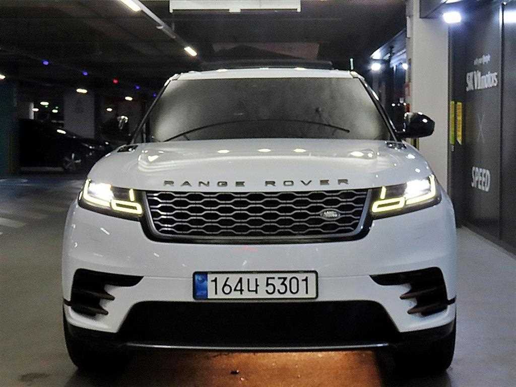 랜드로버 레인지로버 벨라 3.0 P380 R-다이나믹 SE 사진 2/20