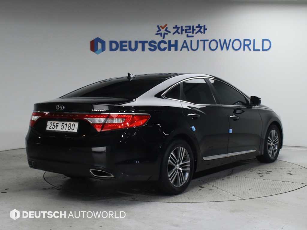 현대 그랜저 HG240 MODERN 사진 2/20