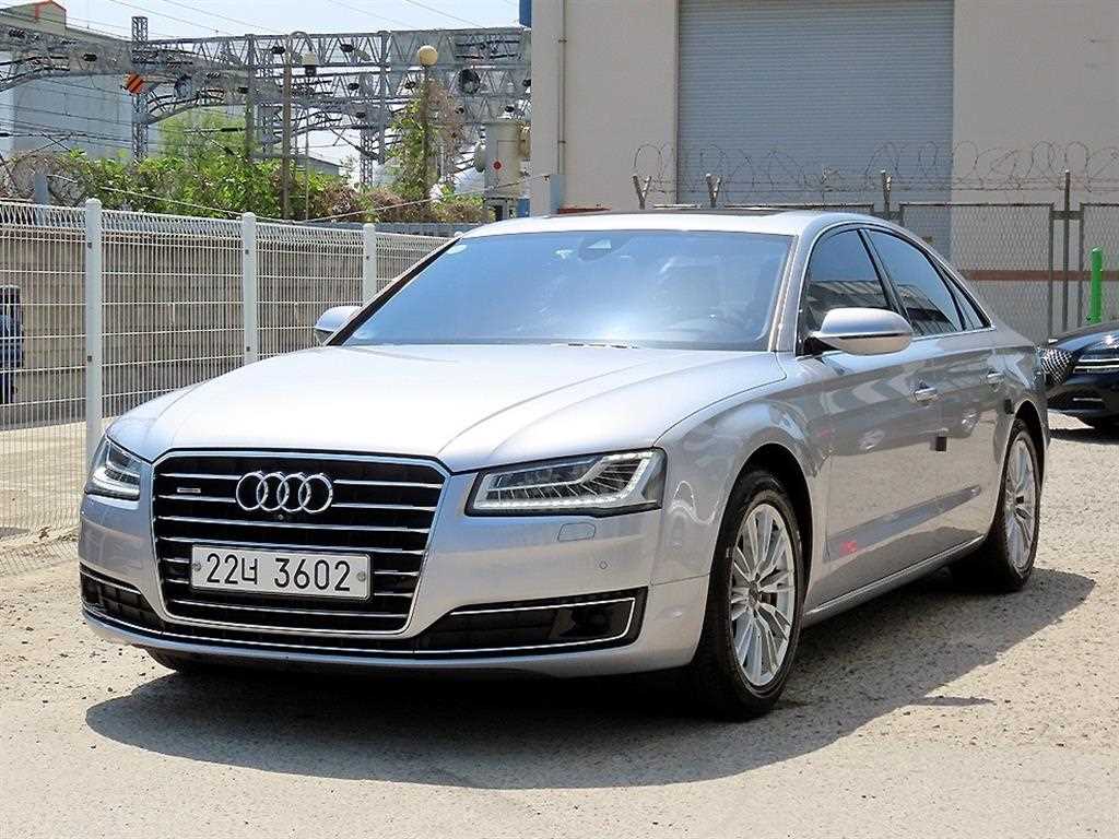 아우디 A8 50 TDI 콰트로 사진 2/20