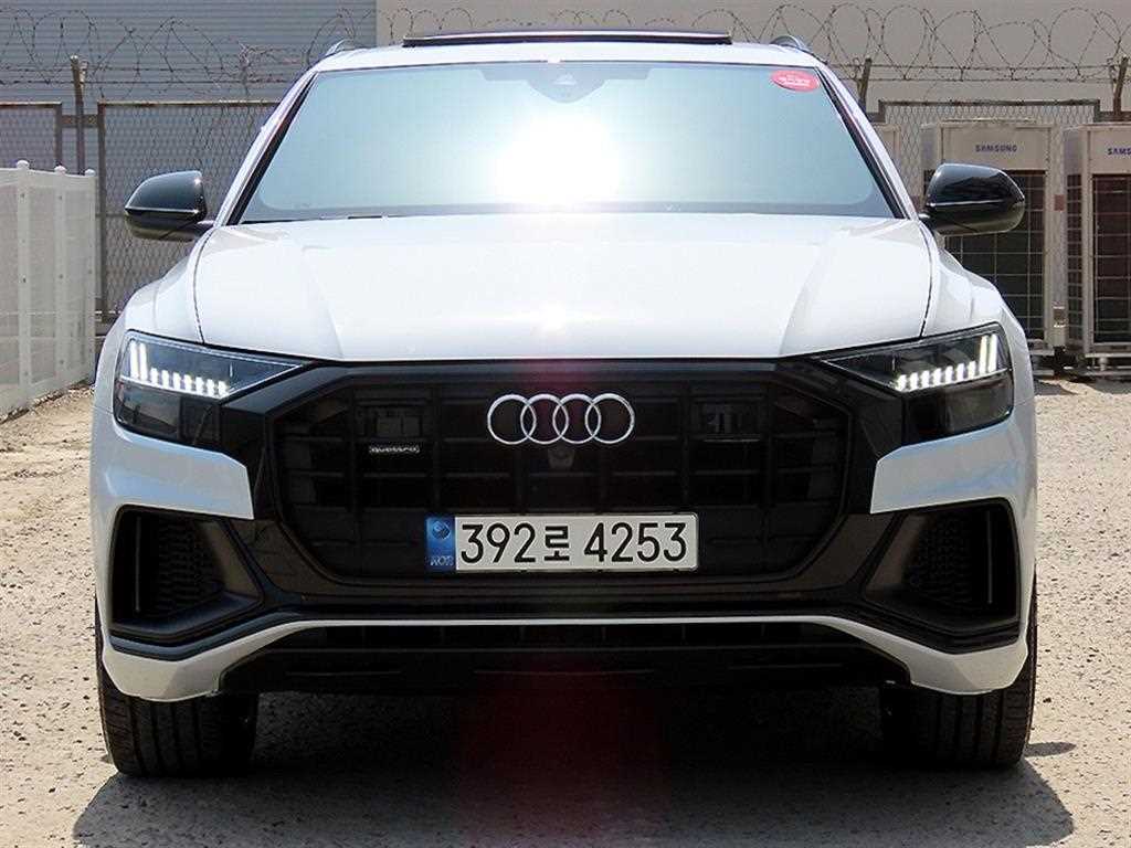 Q8 55 TFSI 콰트로 프리미엄 2022년식