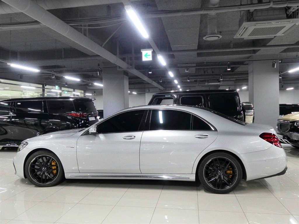 벤츠 S 클래스 S 63 AMG 4MATIC + 사진 2/19