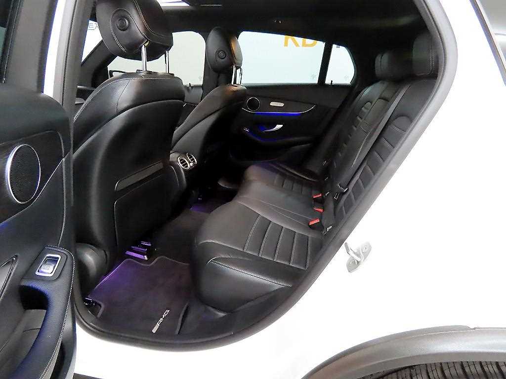 Mercedes-Benz GLC-Class GLC300 4MATIC Premium Coupe 7