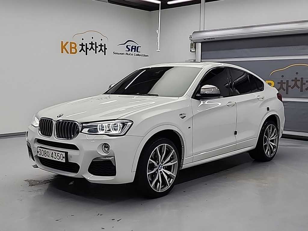 BMW X4 M40i 사진