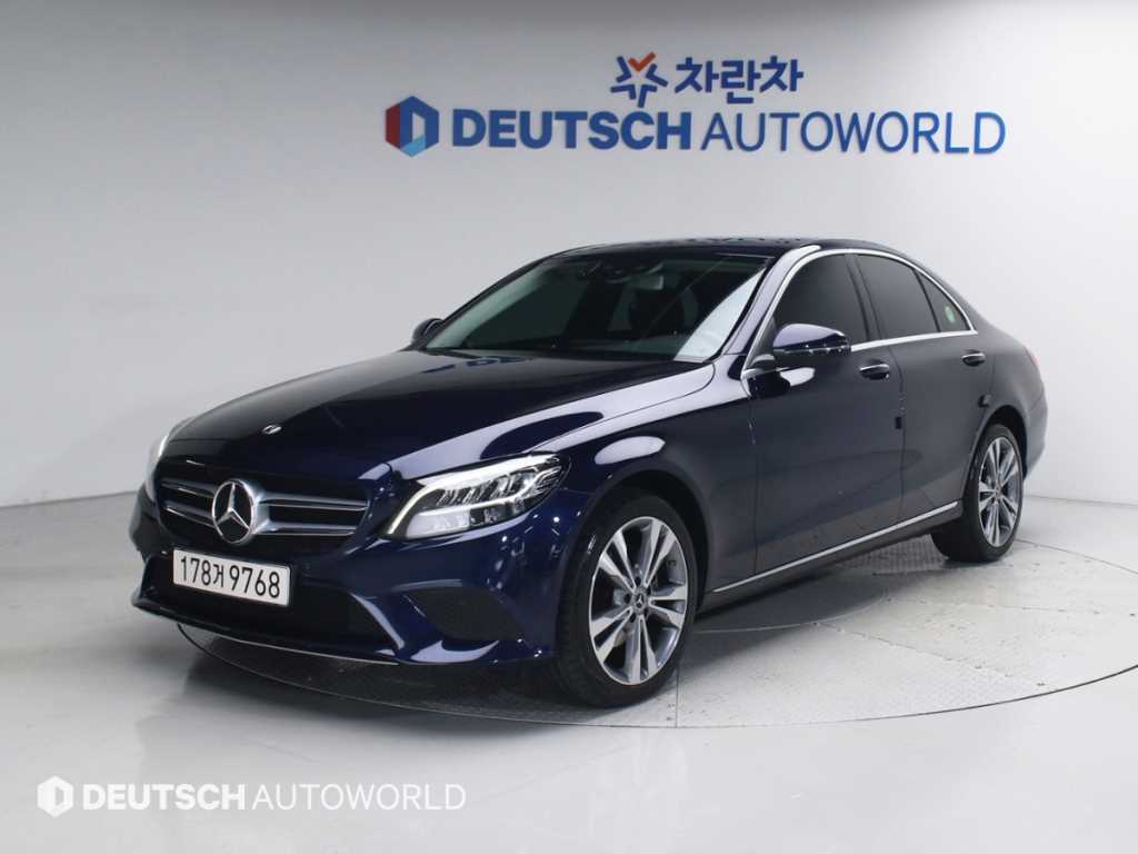 C클래스 W205 C220 d 4MATIC 아방가르드 2020년식