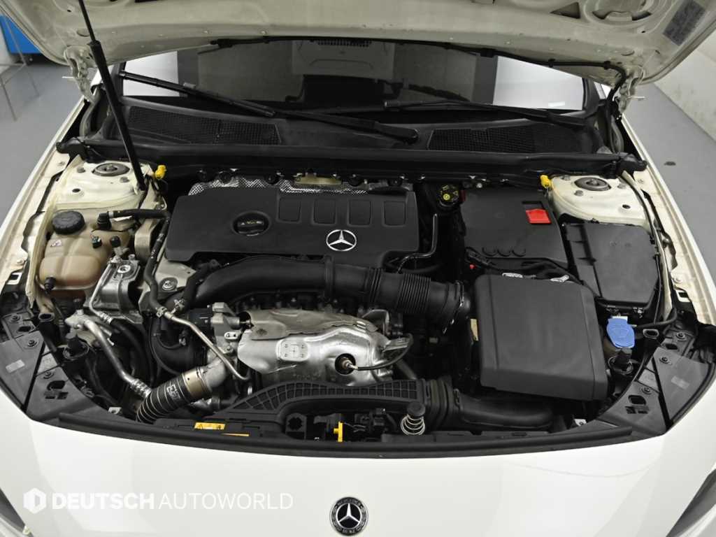 Mercedes-Benz A-Class A220 Hatchback 7