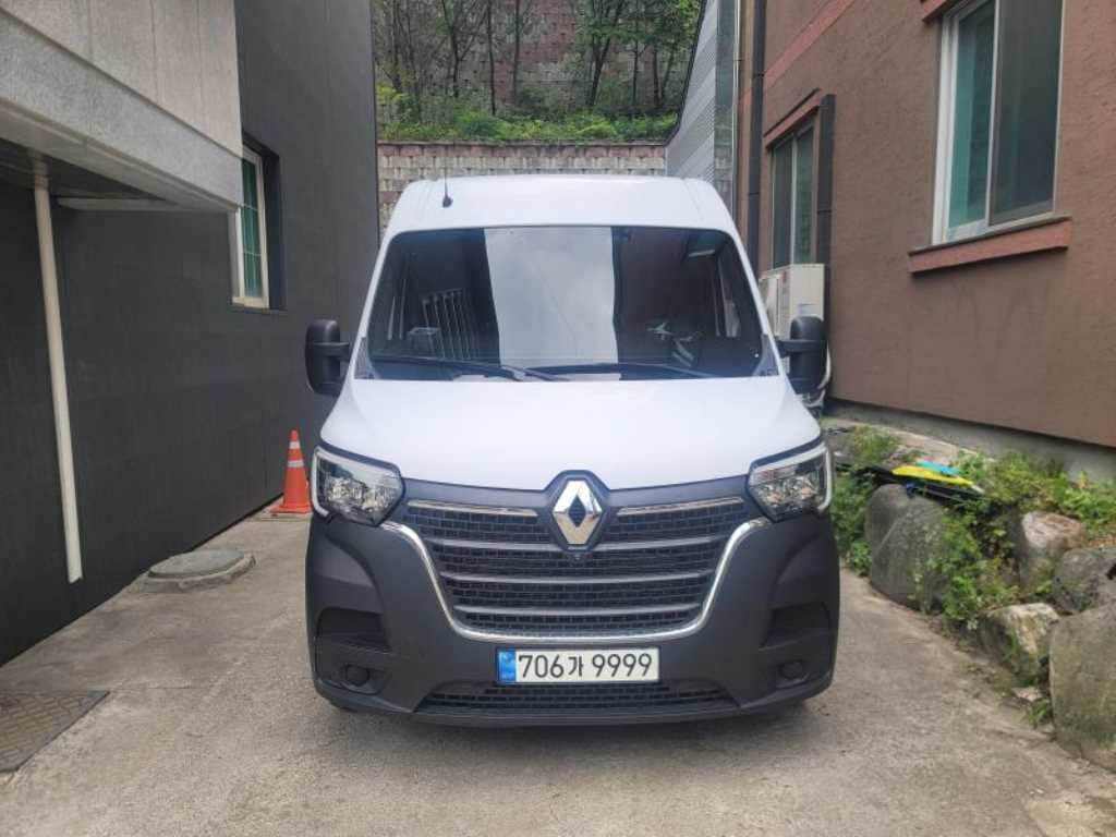 Renault Master 2.3