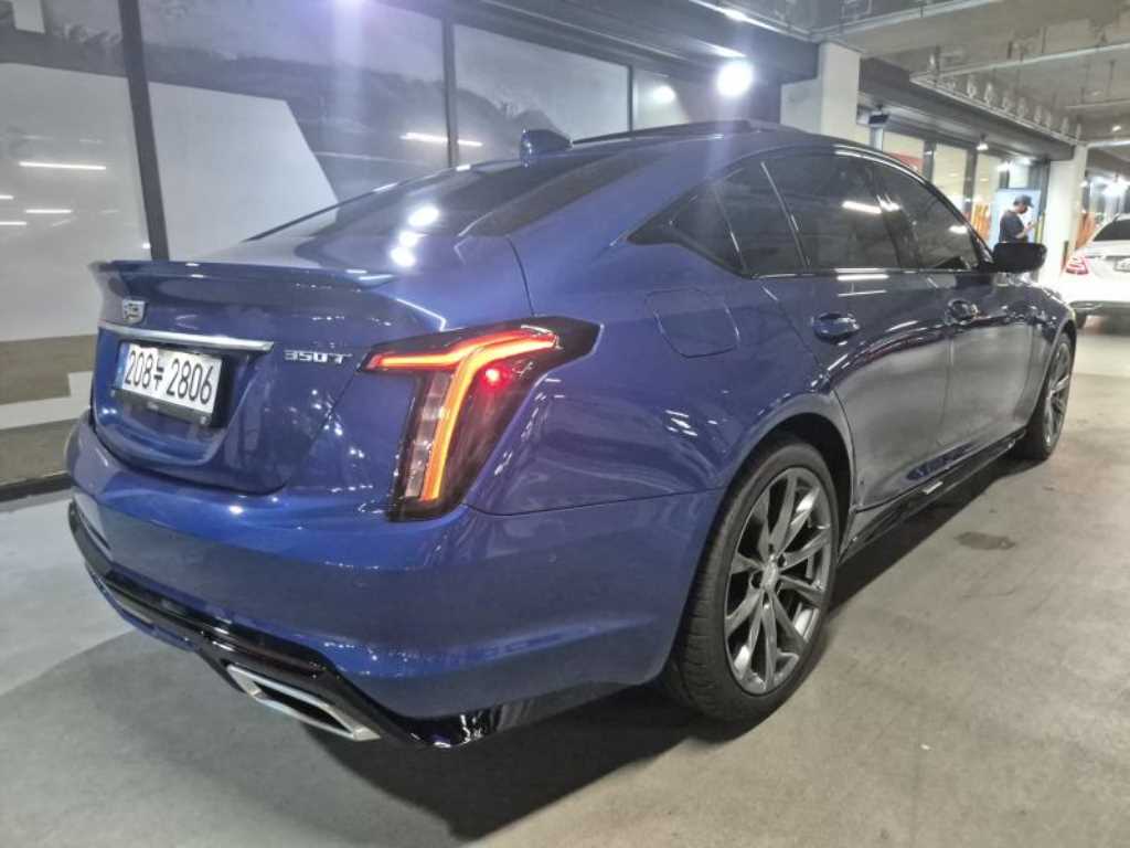 Cadillac CT5 2.0 Sport 5