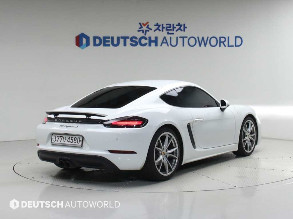 포르쉐 718 2.0 사진 2/20