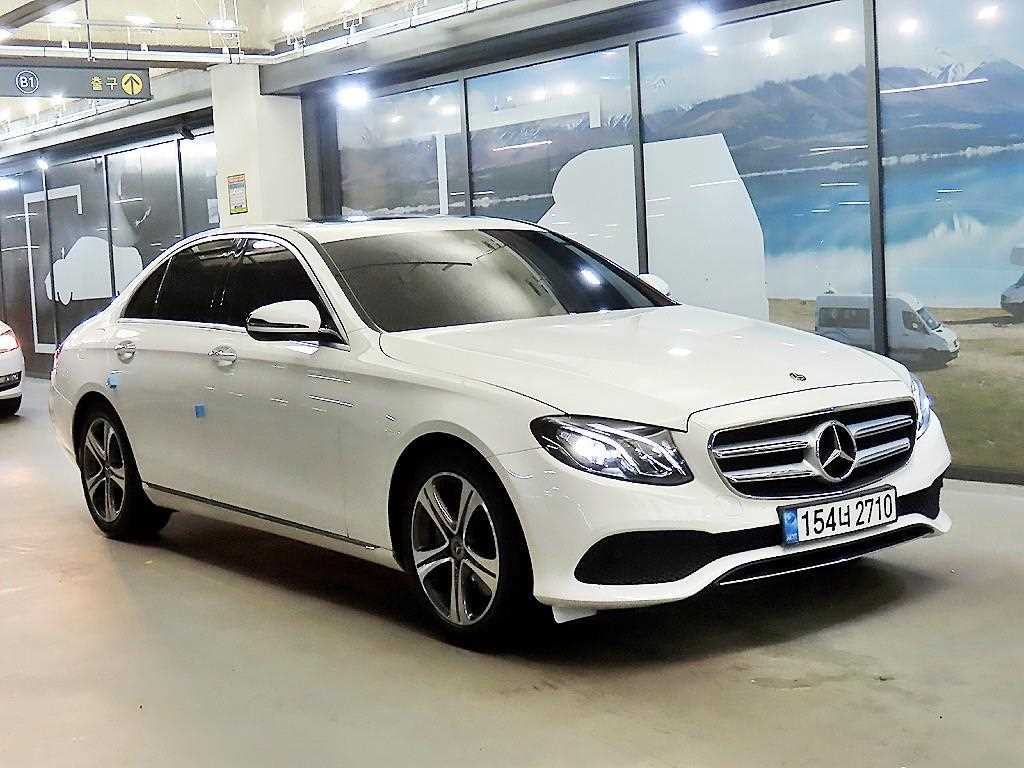 E-클래스 W213 E300 아방가르드 2019년식