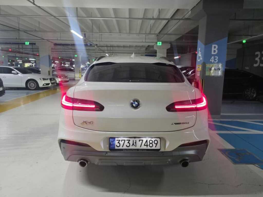 BMW X4 xDrive 20i M Sport X Online Exclusive Edition 6